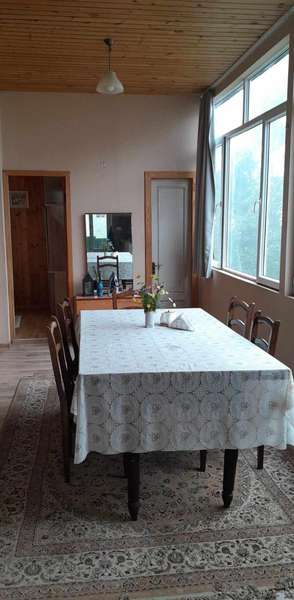 Guest House Guliada Gordi Eksteriør billede